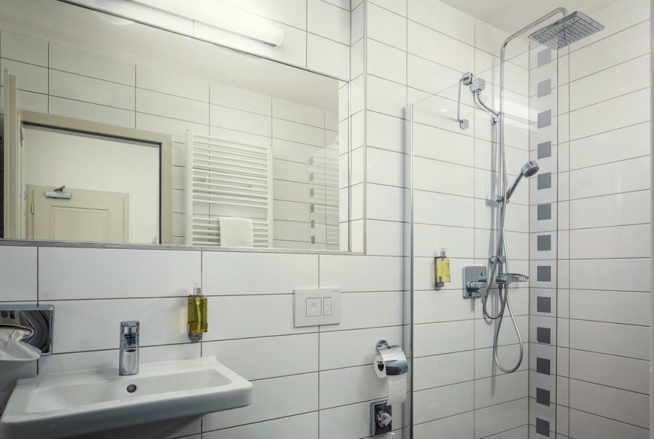 Hotel Malta Karlovy Vary Kültér fotó